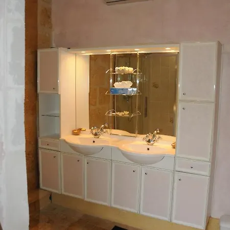 Couette-café Mas Du Puits Blanc